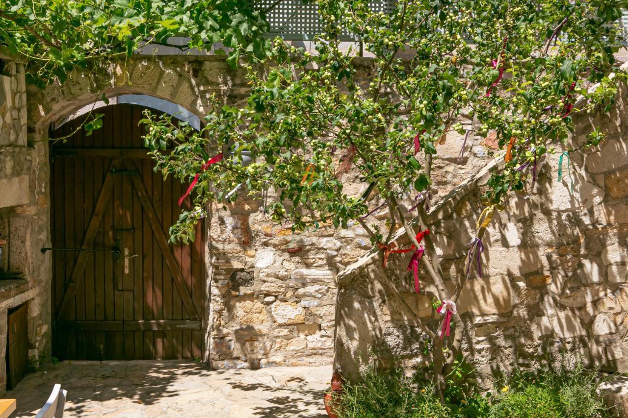 Annemin Harabesi Otel Cesme Exterior foto