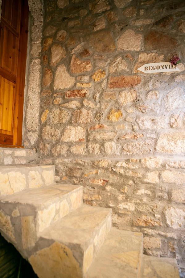 Annemin Harabesi Otel Cesme Exterior foto