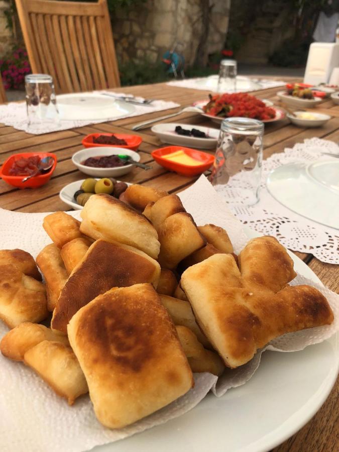 Annemin Harabesi Otel Cesme Exterior foto